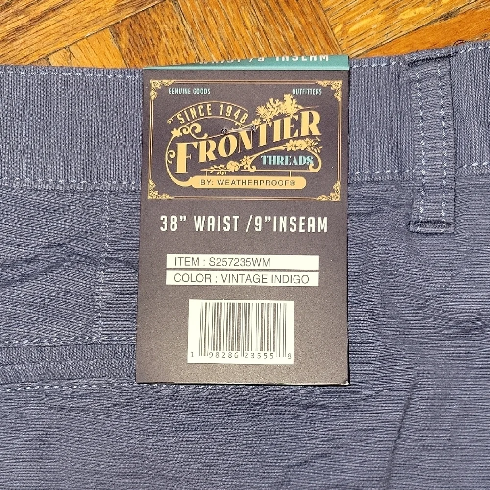 Weatherproof Frontier Threads Vintage Indigo Men's Flat Front Shorts Size 38 NWT